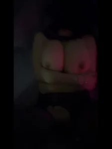 黑丝g杯巨乳少妇熟女