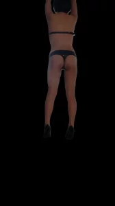 [原创]把骚母狗吊起来用鞭子抽