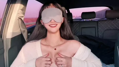 []太危险高速上小情人露奶勾引